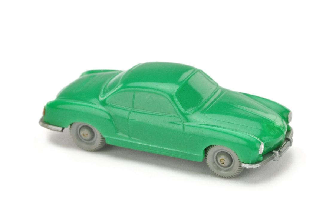 VW Karmann Ghia, gruen (1 of 3)