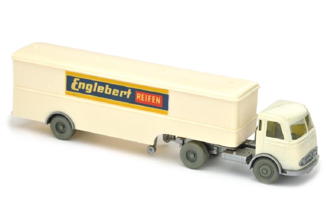 Englebert/4 - Koffer-Sattelzug Mercedes Pullman (1 of 3)