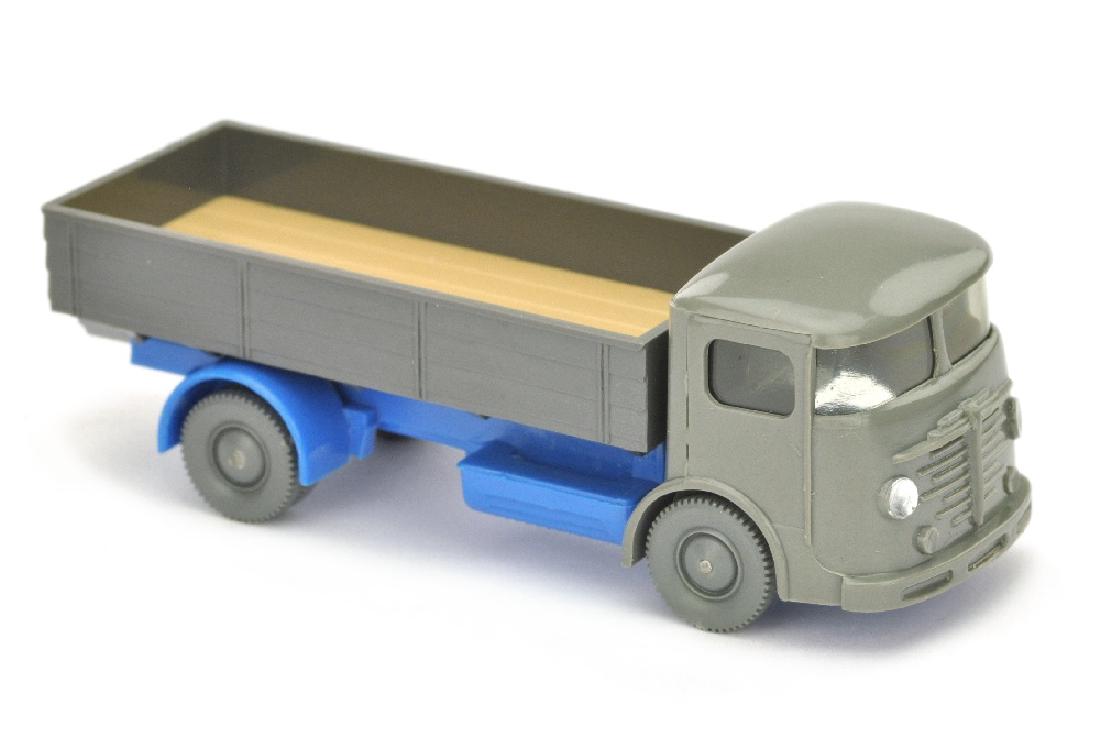 Buessing 4500, betongrau/basaltgrau/himmelblau (1 of 3)