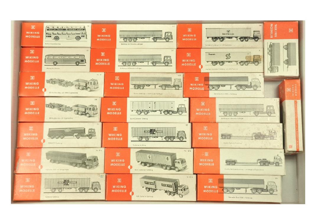 Konvolut 22+1 LKW der 70er Jahre (im Ork) (1 of 1)