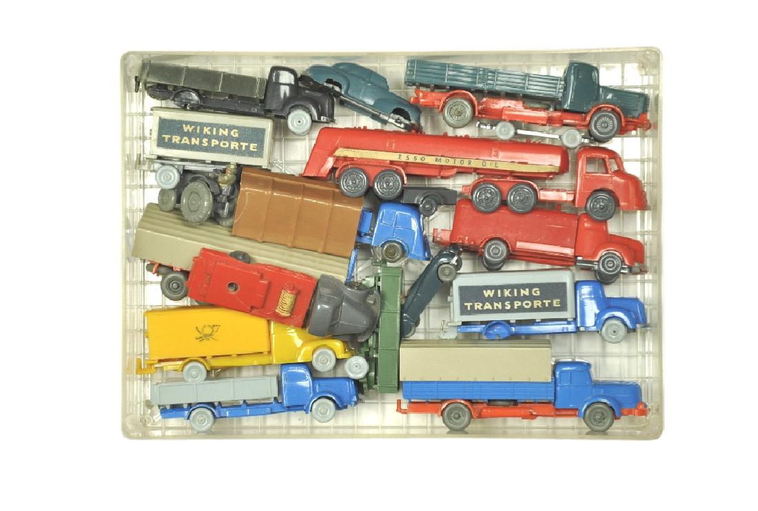 Konvolut ca. 17 unverglaste Modelle (1 of 1)