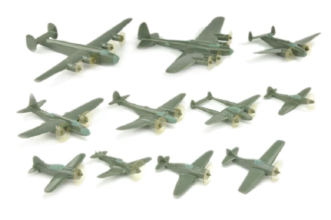 Konvolut 11 amerikanische Flugzeuge (1 of 1)