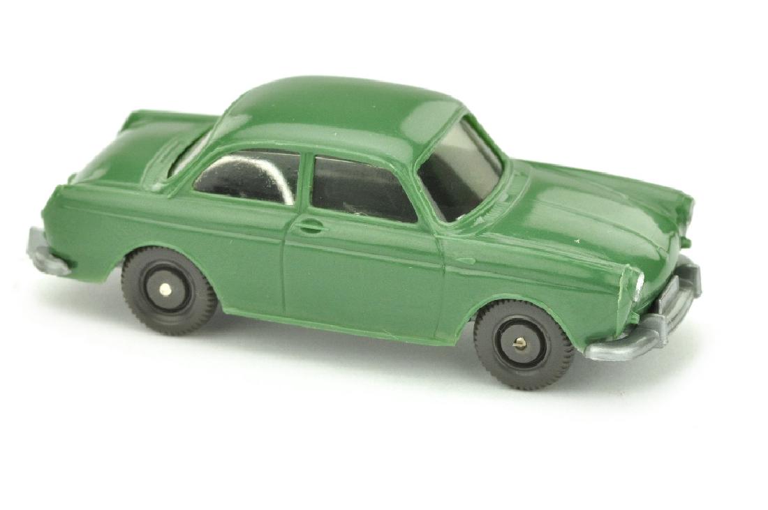 VW 1600 Stufenheck, diamantgruen (Version /2) (1 of 1)