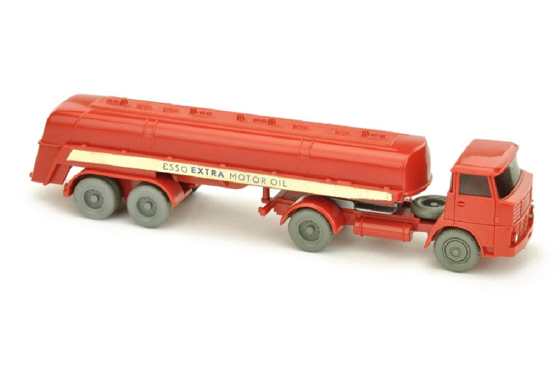Esso-Tanksattelzug Henschel HS 16 (1 of 2)