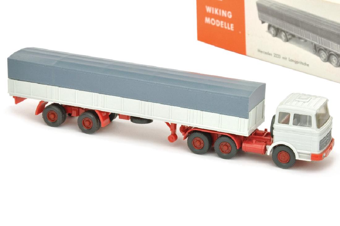 Pritschensattelzug MB 2223, altweiss/rot (im Ork) (1 of 1)