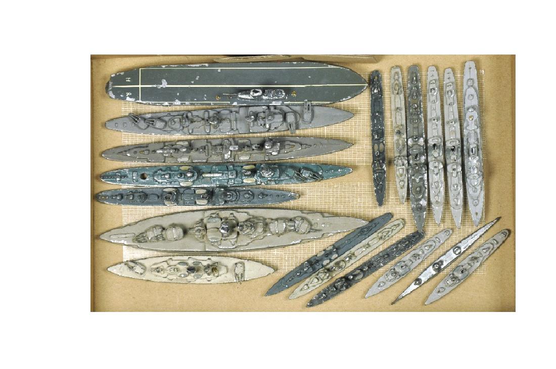 Konvolut 19 PILOT-Schiffe der 30er/40er Jahre (1 of 1)