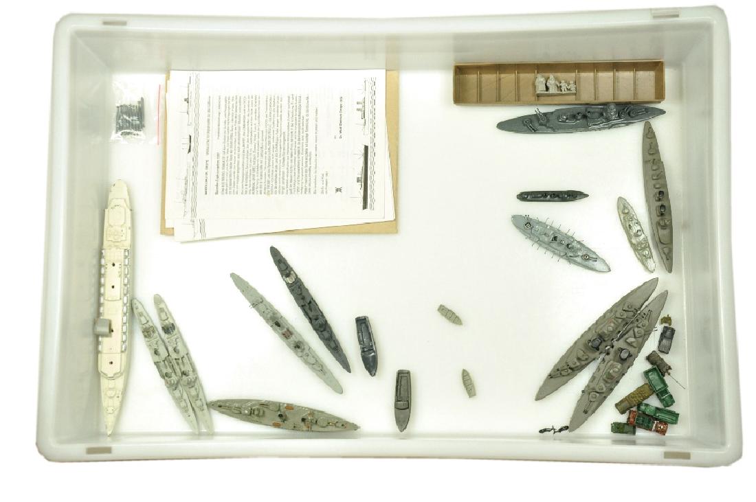 Konvolut ca. 30 Nachguesse (1 of 1)