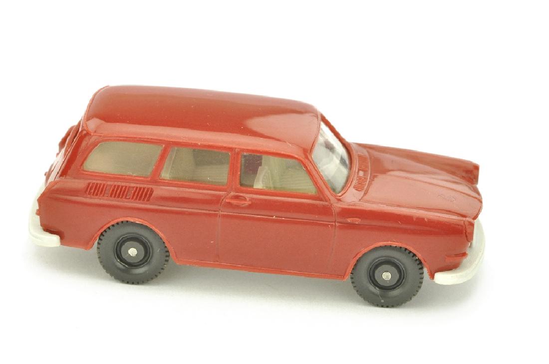VW 1600 Variant, weinrot (Chassis altweiss) (1 of 3)
