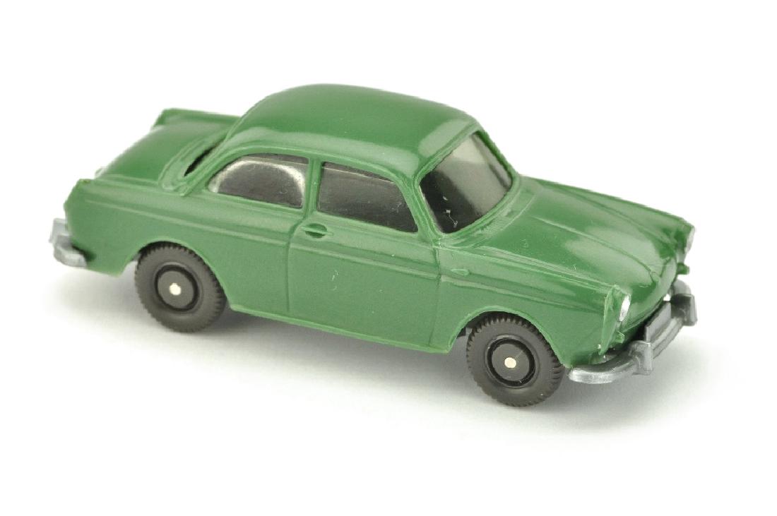 VW 1600 Stufenheck, diamantgruen (Version /2) (1 of 1)