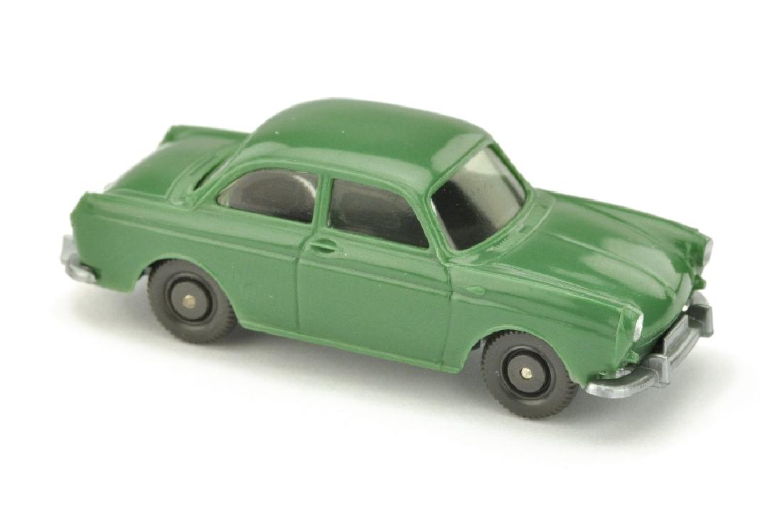 VW 1600 Stufenheck, diamantgruen (Version /2) (1 of 1)