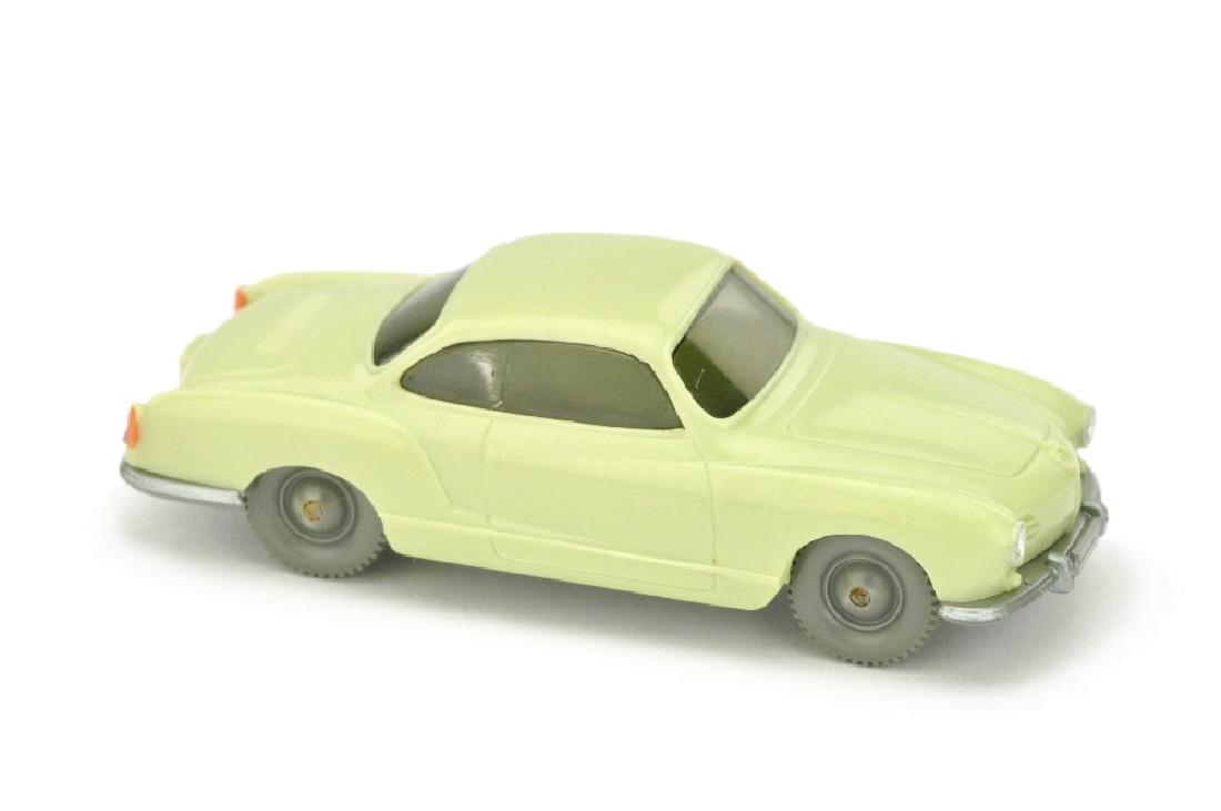 VW Karmann Ghia, hellgruenbeige (1 of 1)