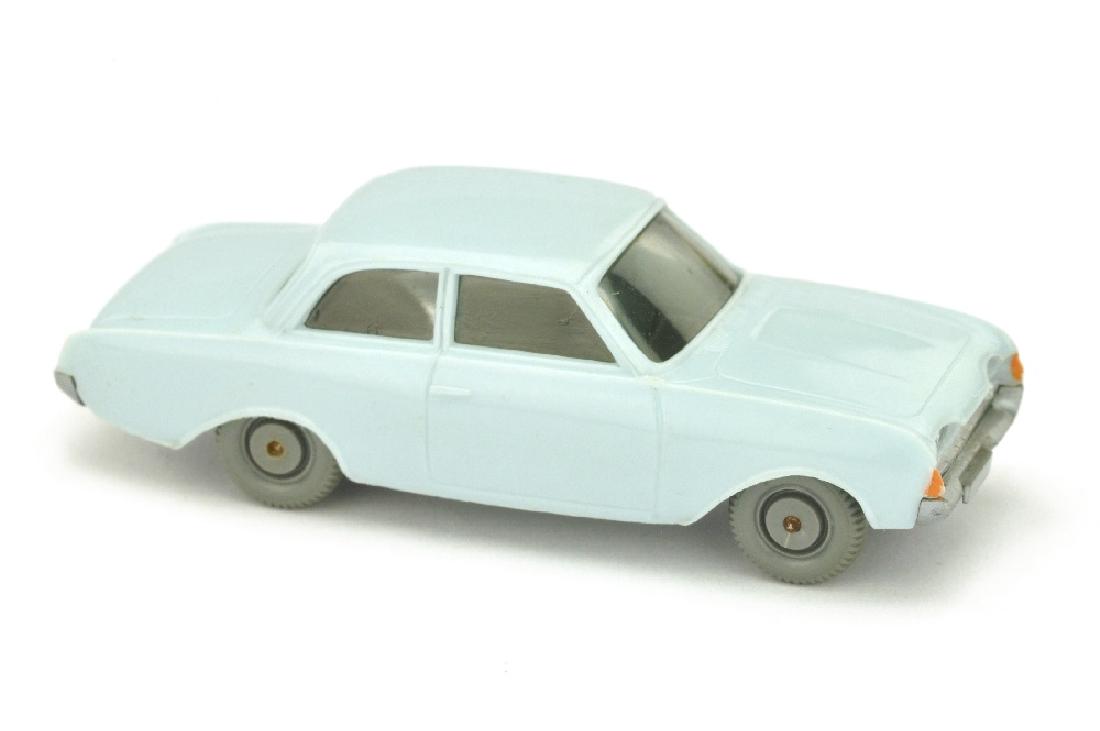 Ford 17 M Badewanne, waessrigblau (1 of 1)