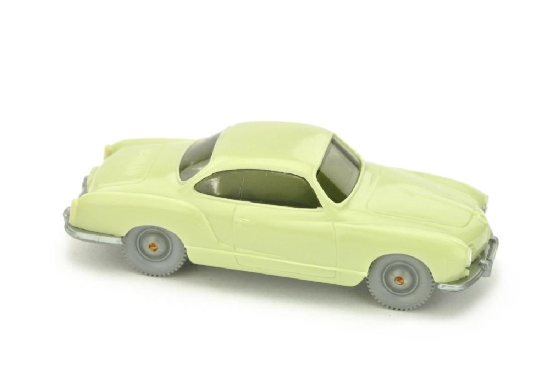 VW Karmann Ghia, hellgruenbeige (1 of 1)