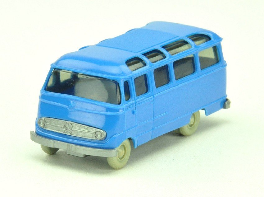 MB L 319 Bus, himmelblau: 401/1E, sehr gut bis neuwertig (Wiking Verglaster PKW)
