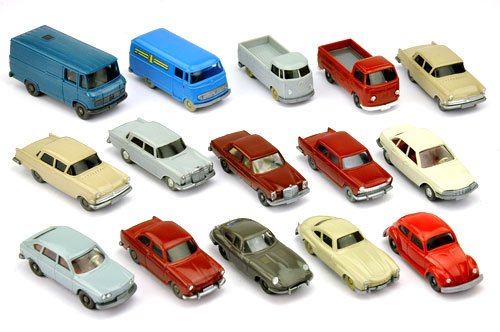 Konvolut 15 PKW der 60er/70er Jahre