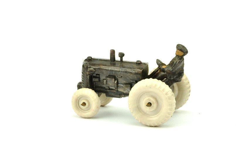 Trecker (Typ 1), schokobraun (Räder weiß) - 2