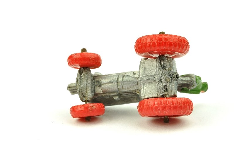 Trecker (Typ 1), silbern (Räder rot) - 3