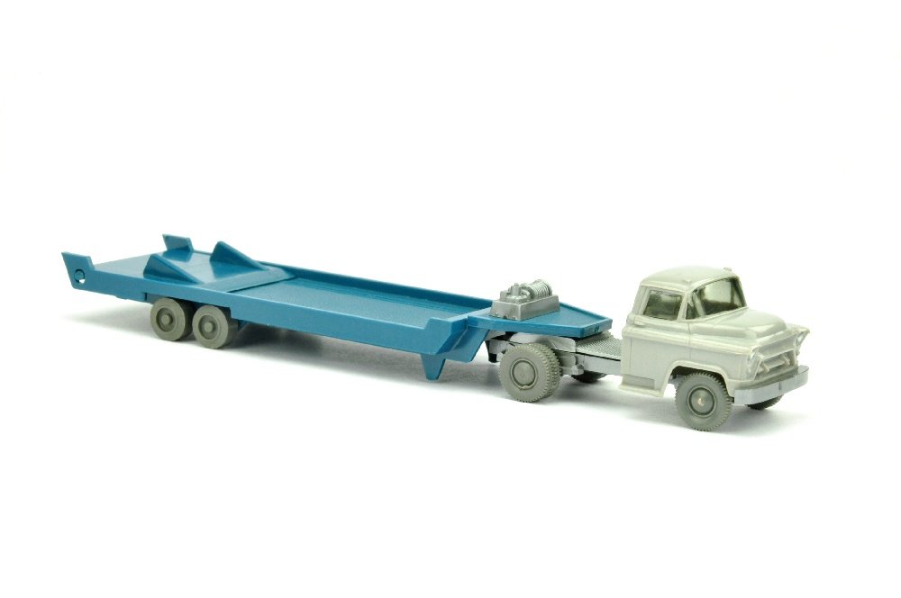 Tieflader (neu) Chevrolet, d'-silbergrau: 717/1C, sehr gut bis neuwertig (Wiking Verglaster LKW)