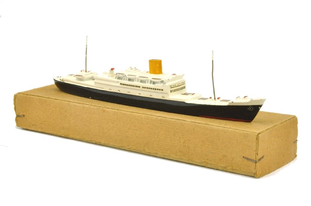 Passagierschiff Scharnhorst (im Ork): 113 f./1, R 0, sehr gut im zugehoerigen Ork (Wiking-Flugzeug , Wiking-Schiffe)