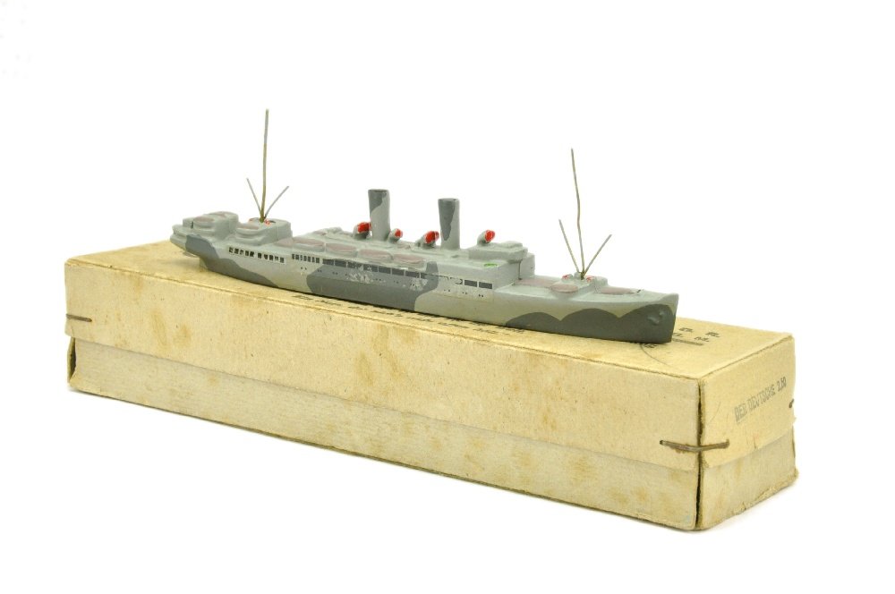 Passagierschiff Der Deutsche (tarnlack., im Ork): 110 a./5, R 0, sehr gut bis neuwertig im zugehoerigen Ork (Wiking-Flugzeug , Wiking-Schiffe)