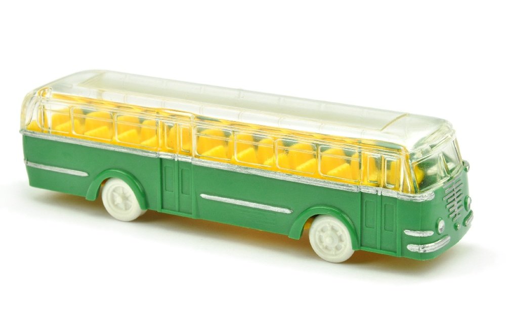 Buessing Trambus (mit Buessing), gruen: 1164/4G, Chassis und Sitzgruppe gelb, minimale Bruchstelle an Heckoberkante des Unterteils (3 x 0,5 mm), sonst neuwertig (Wiking 2.Wahl)