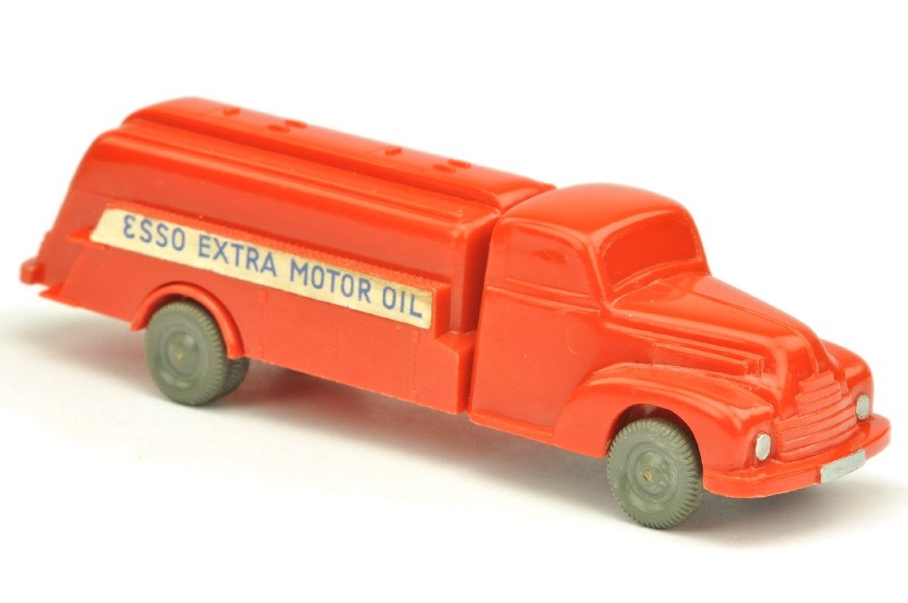 Esso-Tankwagen Ford: 234/1, sehr gut (Wiking Unverglaster Rollachser)