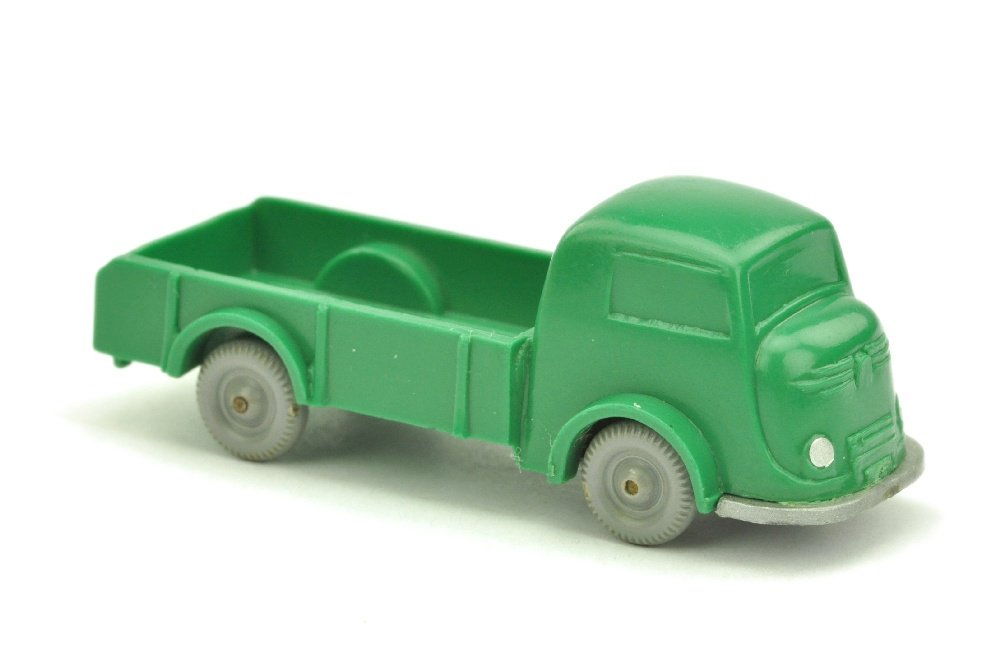 Tempo Matador (Typ 2), gruen: 143/1L, sehr gut (Wiking Unverglaster Rollachser)