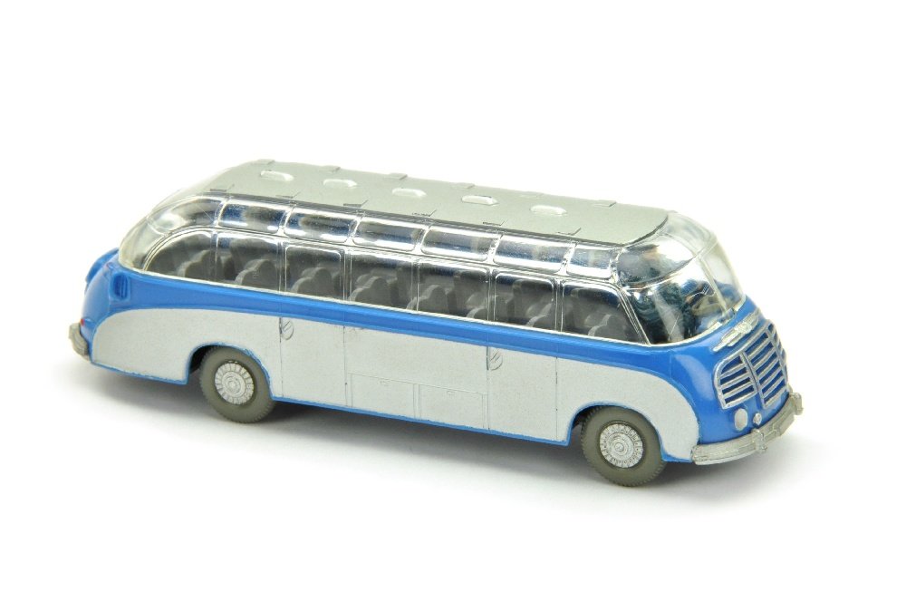 Setra-Bus, himmelblau: 1166/2A, Seitenschablonierung 100%, Dachschablonierung 99%, insgesamt sehr gut bis neuwertig (Wiking Verglaster LKW)