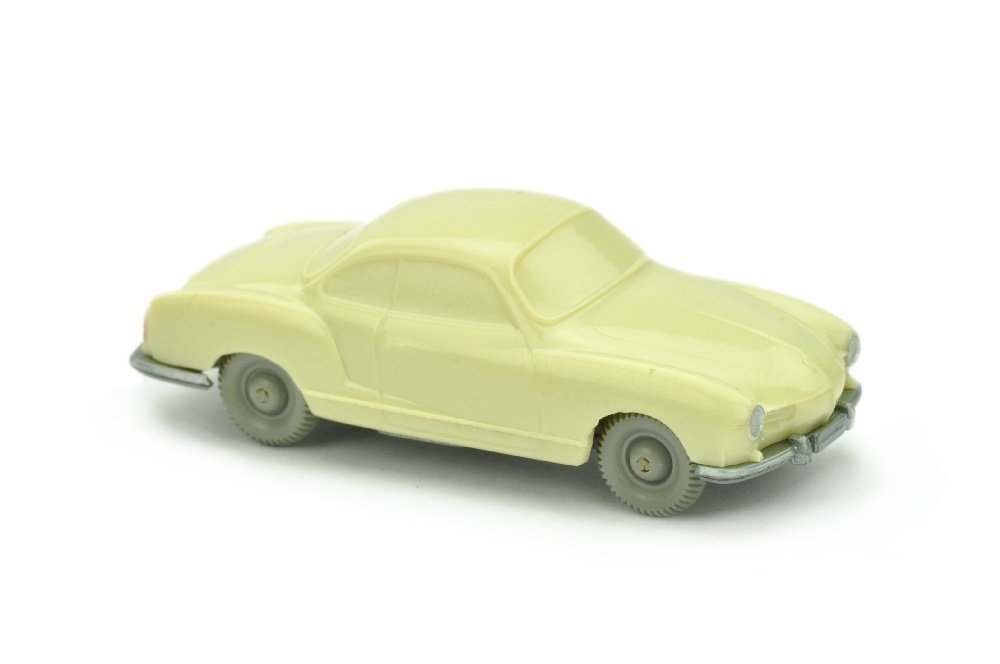 VW Karmann Ghia, hellgruenbeige (1 of 1)