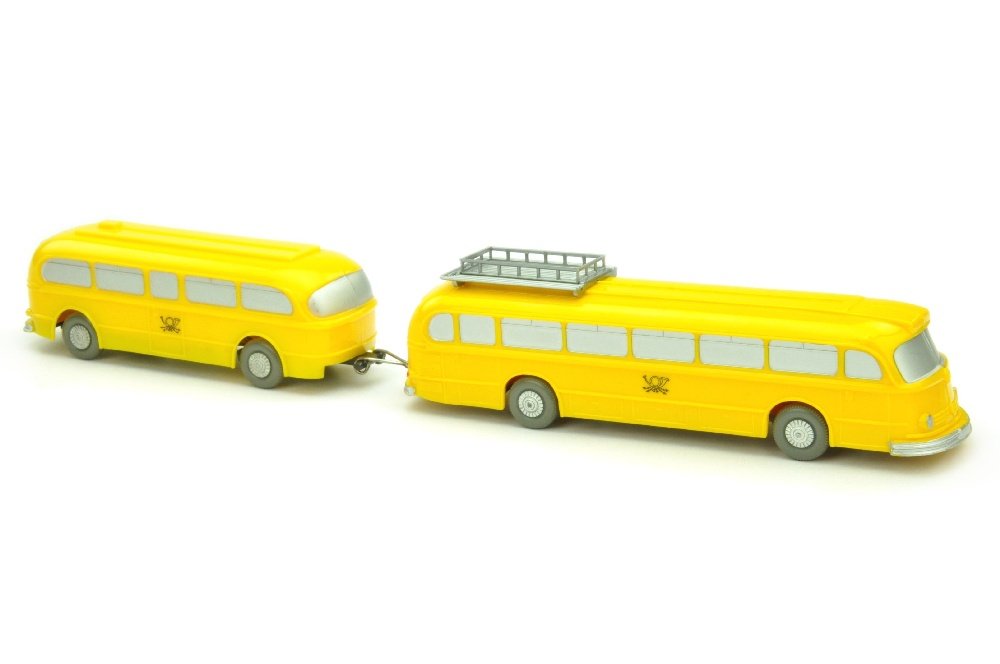 Postbus Mercedes O 6600 mit Anhaenger (1 of 2)