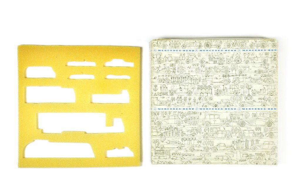 Leerkarton fuer Geschenkpackung MB/4A (1 of 1)