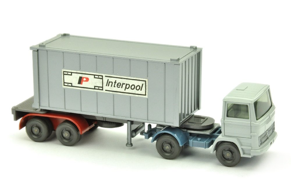 Interpool - Container-Sattelzug MB 1413 (1 of 2)
