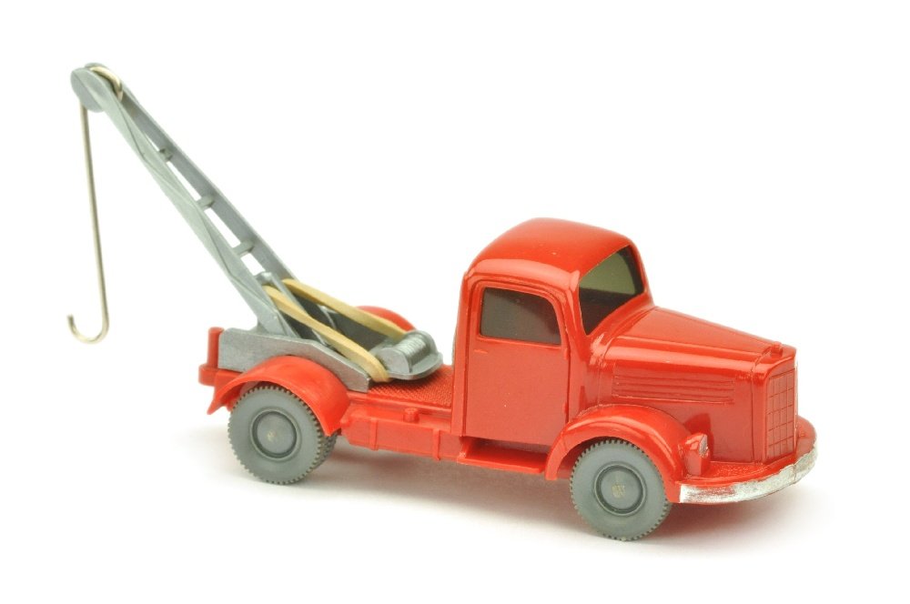 Abschleppwagen MB 3500, rot (1 of 1)