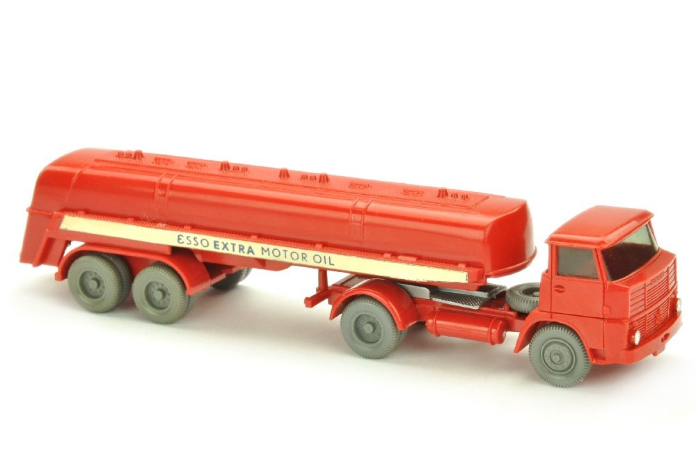 Esso-Tanksattelzug Henschel HS 16 (1 of 2)