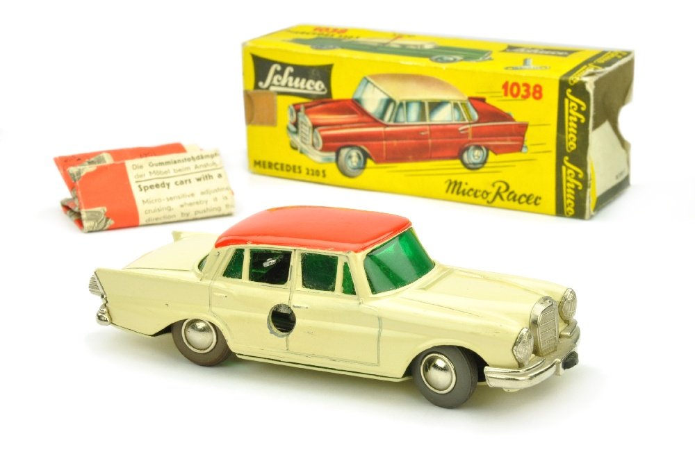 Schuco - (1038) MB 220 S Micro Racer (im Ork) (1 of 5)