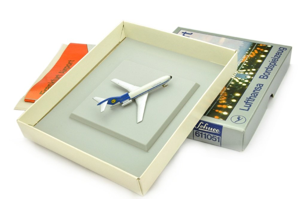 Schuco - Lufthansa Bordspielzeug Airport (im Ork) (1 of 1)