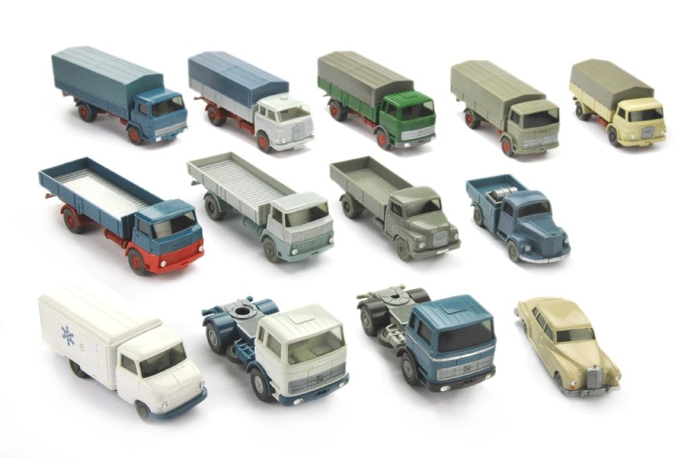 Konvolut 13 Modelle der 60er/70er Jahre (1 of 1)