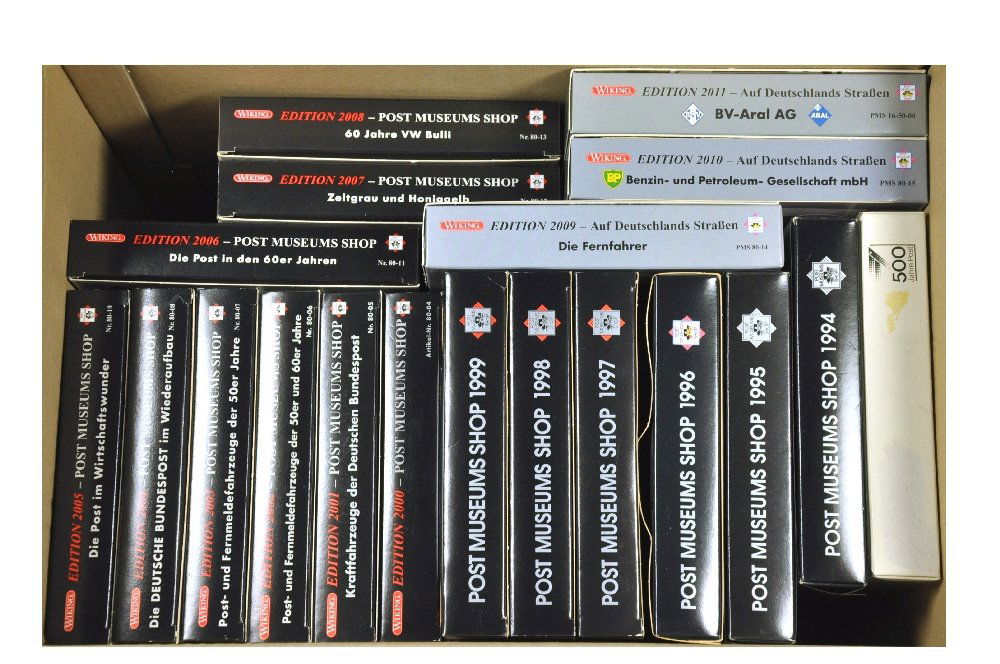 Konvolut 19 PMS-Werbepackungen (1 of 1)
