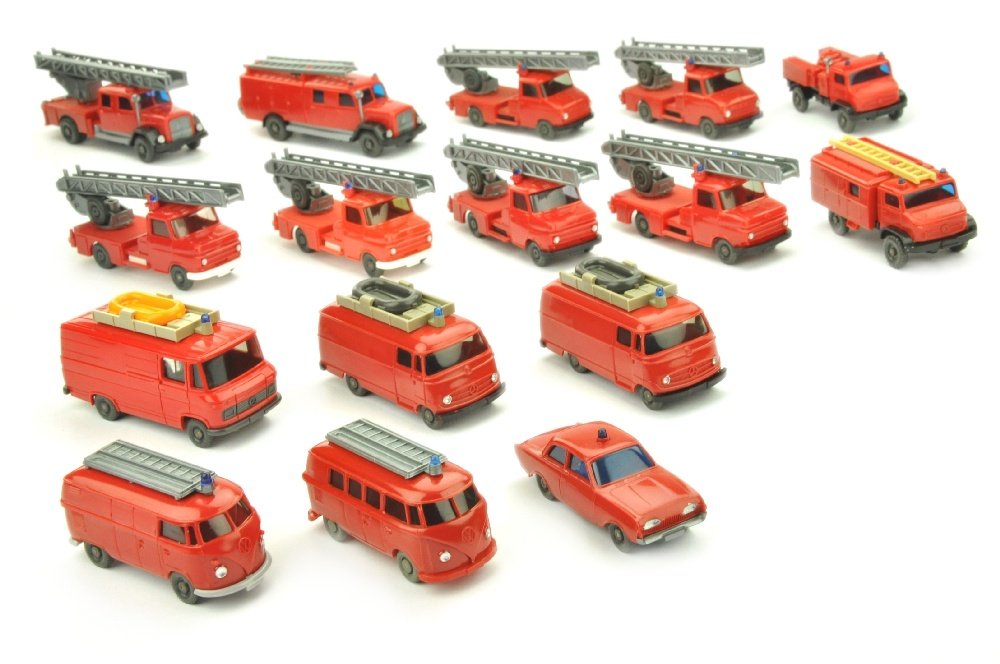 Konvolut 16 Feuerwehren der 70er Jahre (1 of 1)