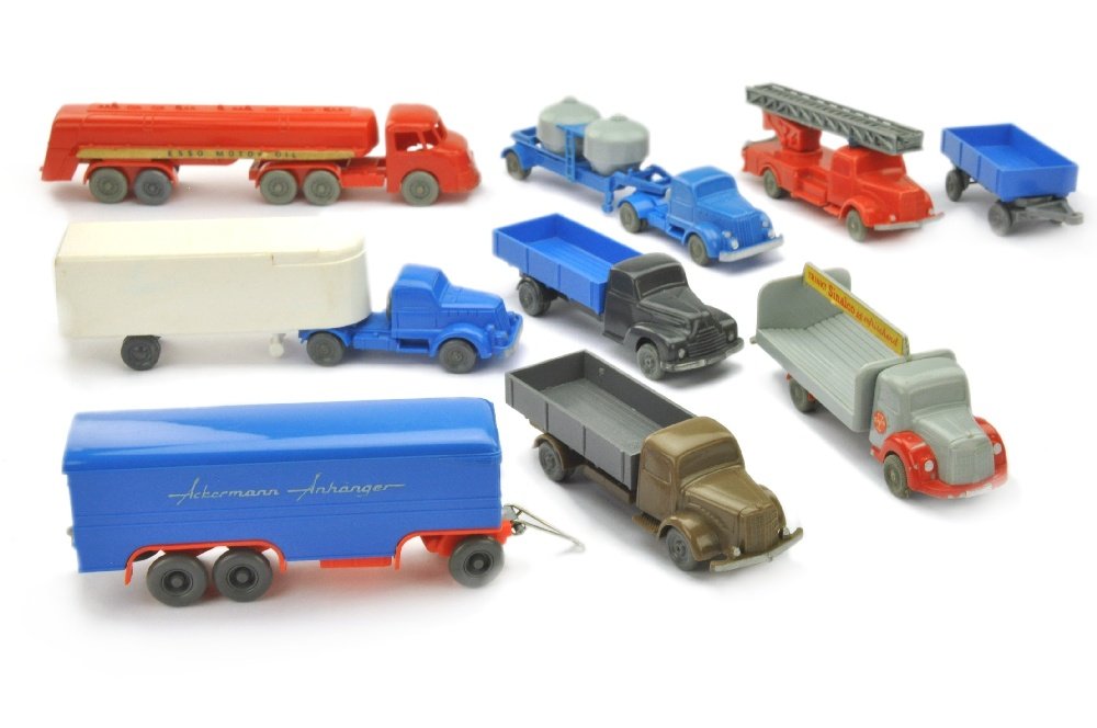 Konvolut 9 Rollachser-LKW (1 of 1)