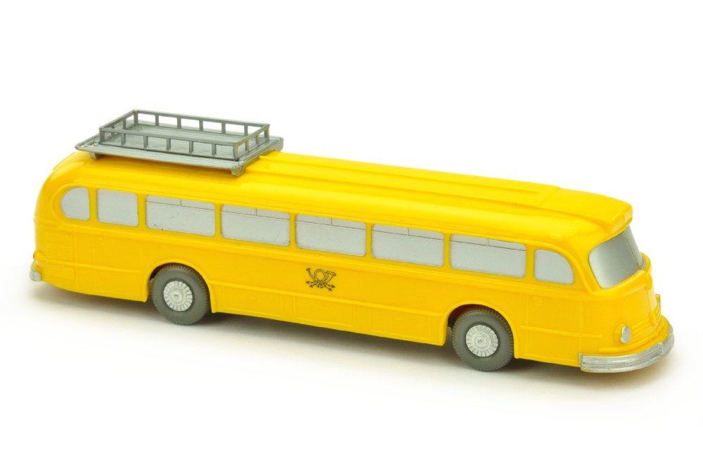 Postbus Mercedes O 6600 (1 of 2)