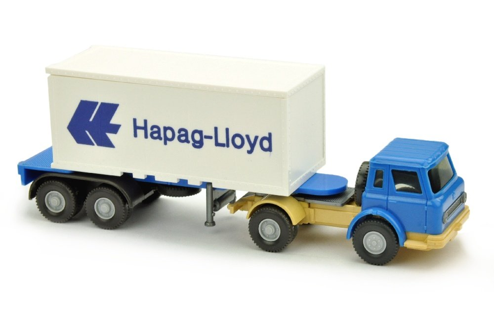 Hapag-Lloyd/8 - International Harvester (1 of 1)