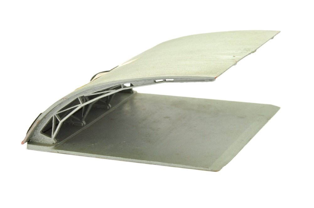 Parkhalle, silbern (Fotografiermodell, 2.Wahl) (1 of 3)