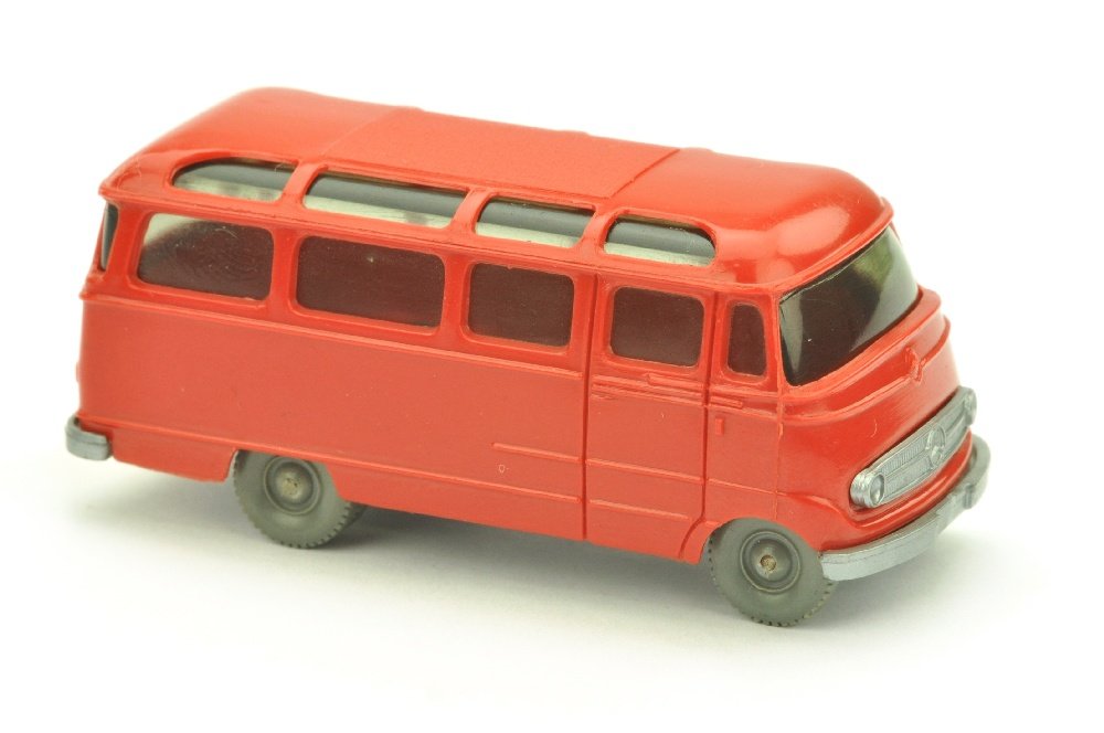 MB L 319 Bus, rot/silbern: 401/1D, sehr gut bis neuwertig (Wiking Verglaster PKW)