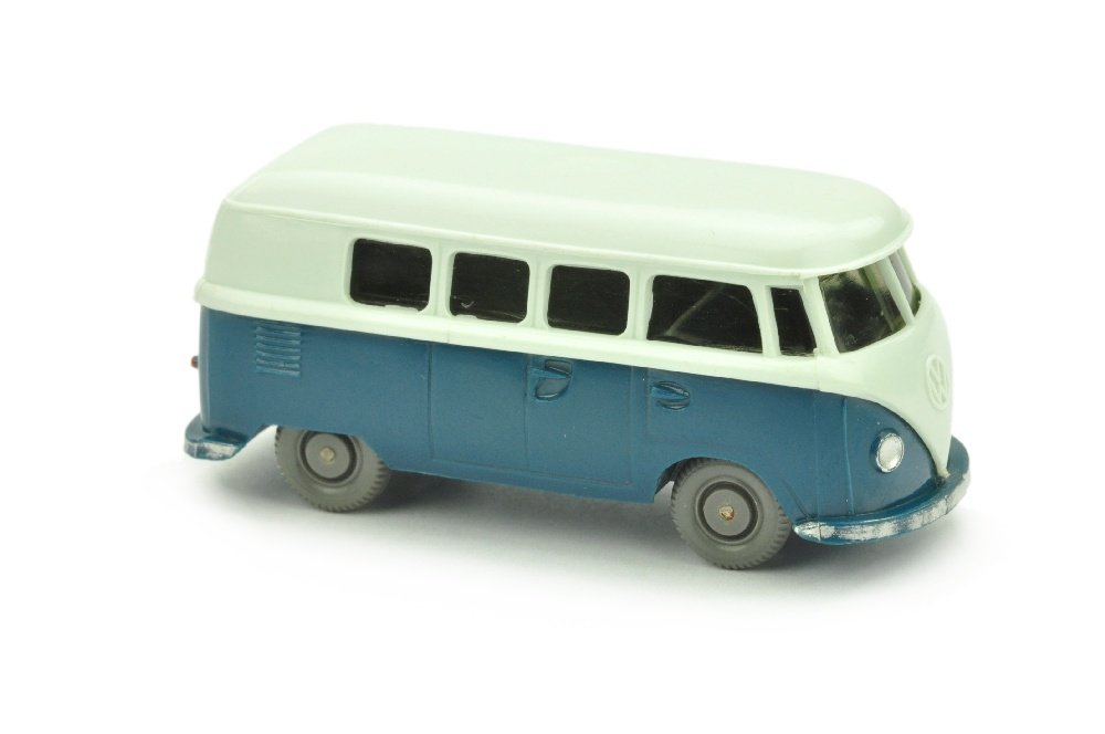 VW T1 Bus (alt), papyrusweiss/d'-azurblau: 323/1T, Dach mit massiver, herstellungsbedingter Delle, sehr gut bis neuwertig (Wiking Verglaster PKW)