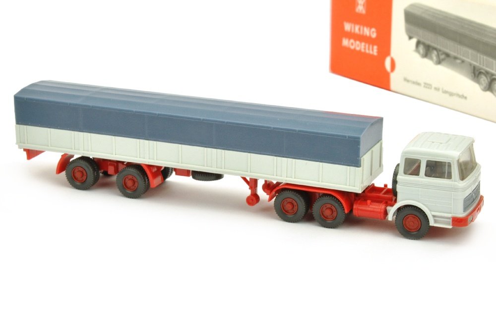 Pritschen-Sattelzug MB 2223, altweiss (im Ork) (1 of 1)