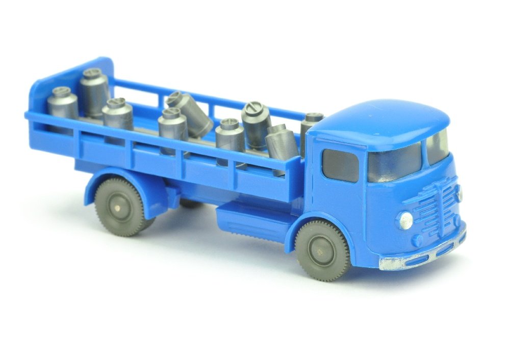 Milchwagen Buessing, himmelblau (1 of 1)