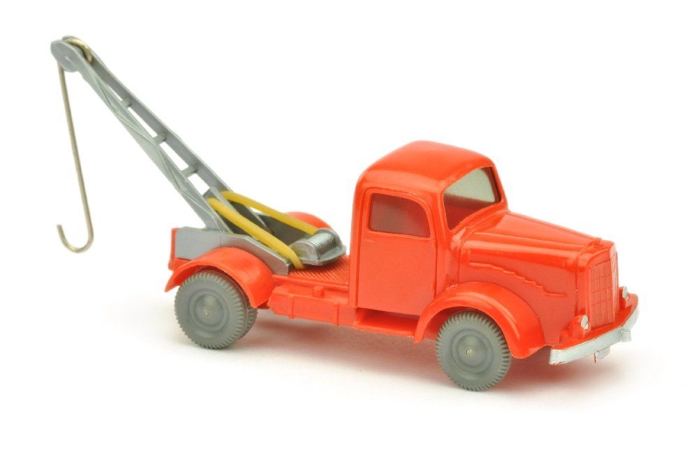Abschleppwagen MB 5000, orangerot (1 of 1)