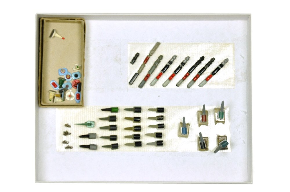 Konvolut ca. 40 Hafen-Zubehoerteile (1 of 1)