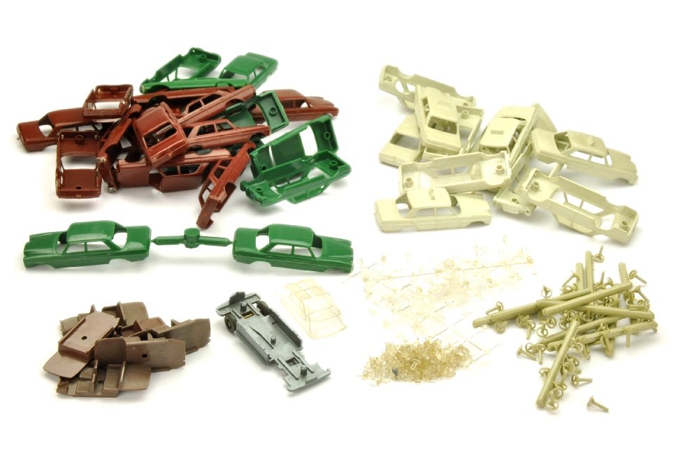 Heimarbeiterposten Mercedes 200/8 (1 of 1)